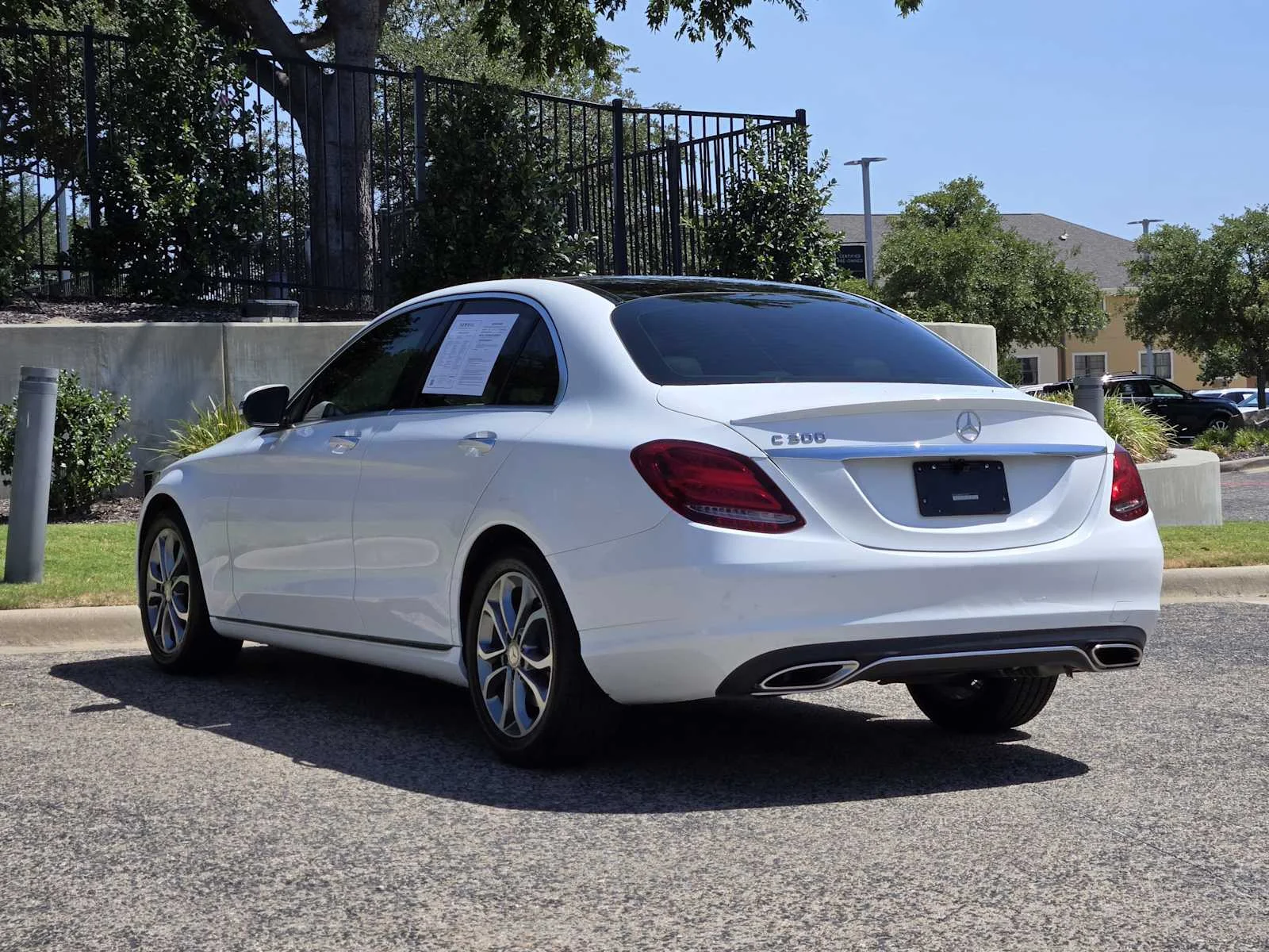 Used 2016 Polar White Mercedes-Benz C 300 image 3