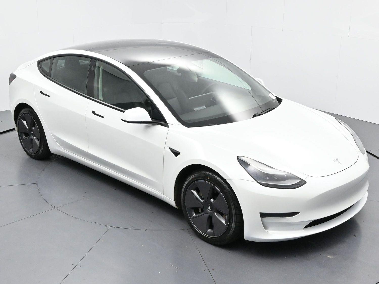 Used 2021 Pearl White Multi-Coat Tesla Standard Range Plus image 37
