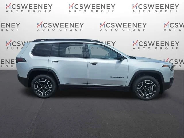 Used 2026 Silver Jeep Limited image 6