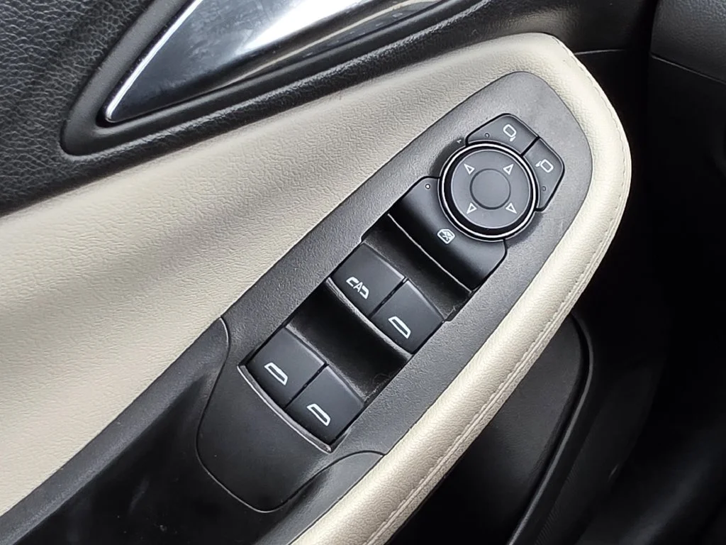 Used 2024 Summit White Buick Sport Touring image 25