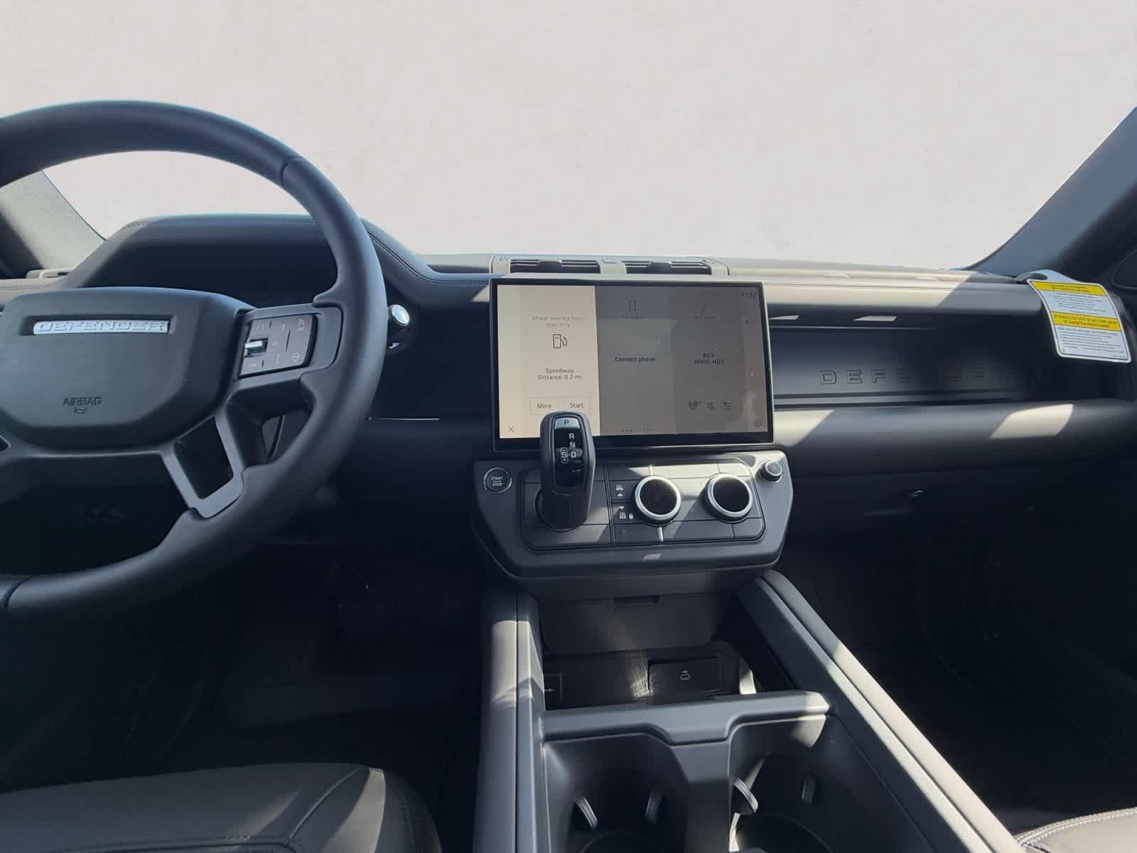 New 2026 GREEN Land Rover X-Dynamic SE image 11