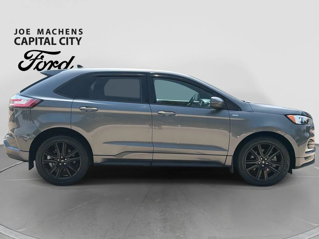 Used 2022 Gray Ford ST Line image 3