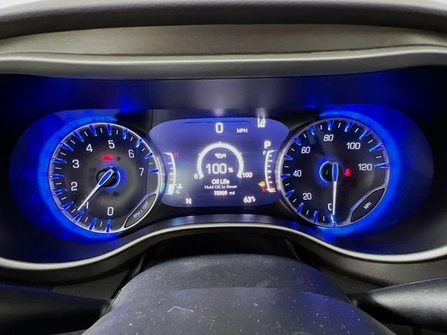 2023 Chrysler Pacifica Touring L - Photo 13