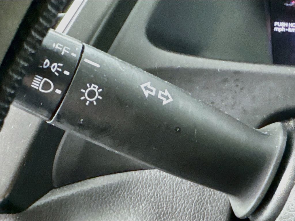 Used 2015 Gray Honda LX image 13