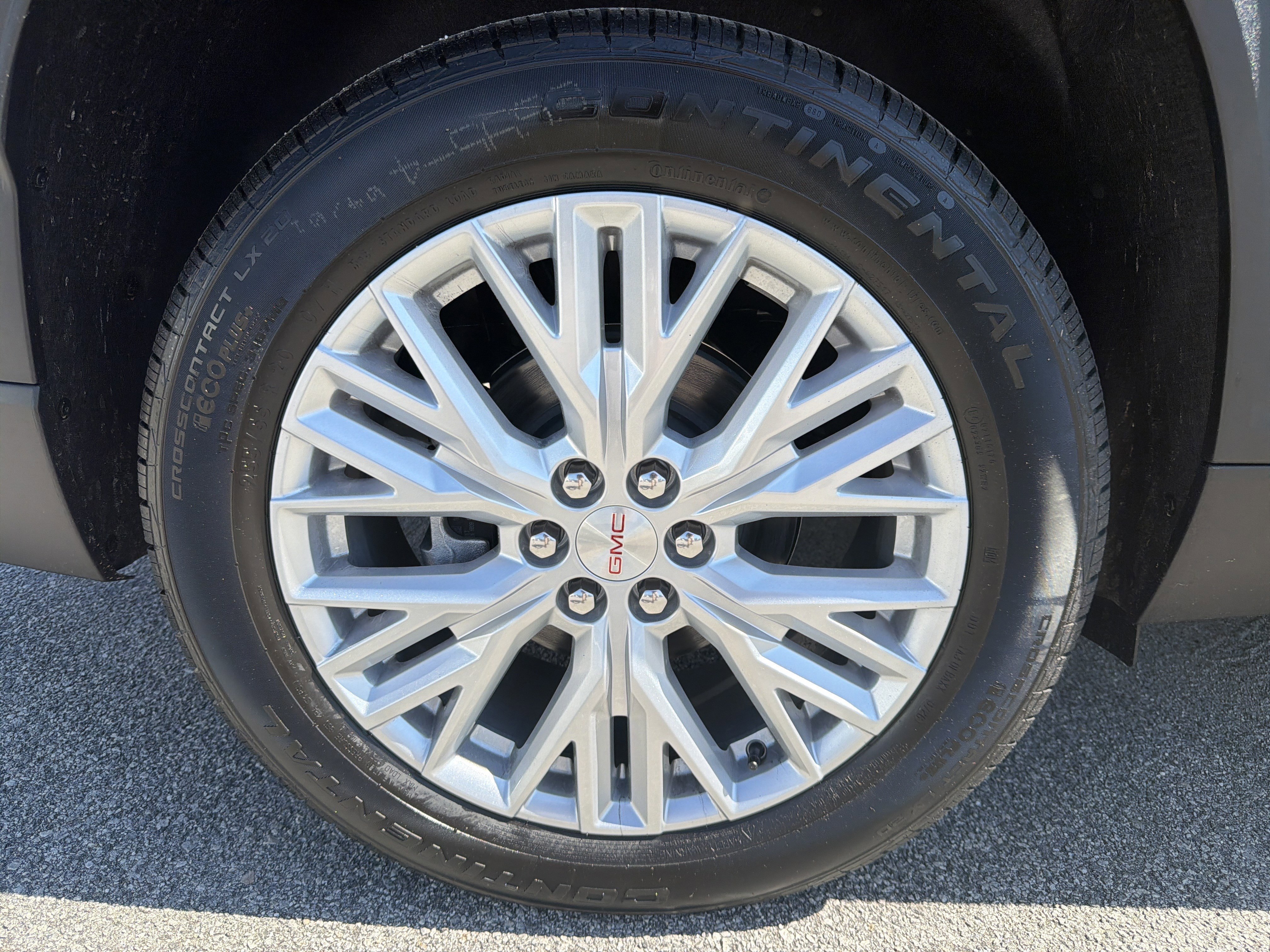 New 2026 Ebony Twilight Metallic GMC Elevation image 18