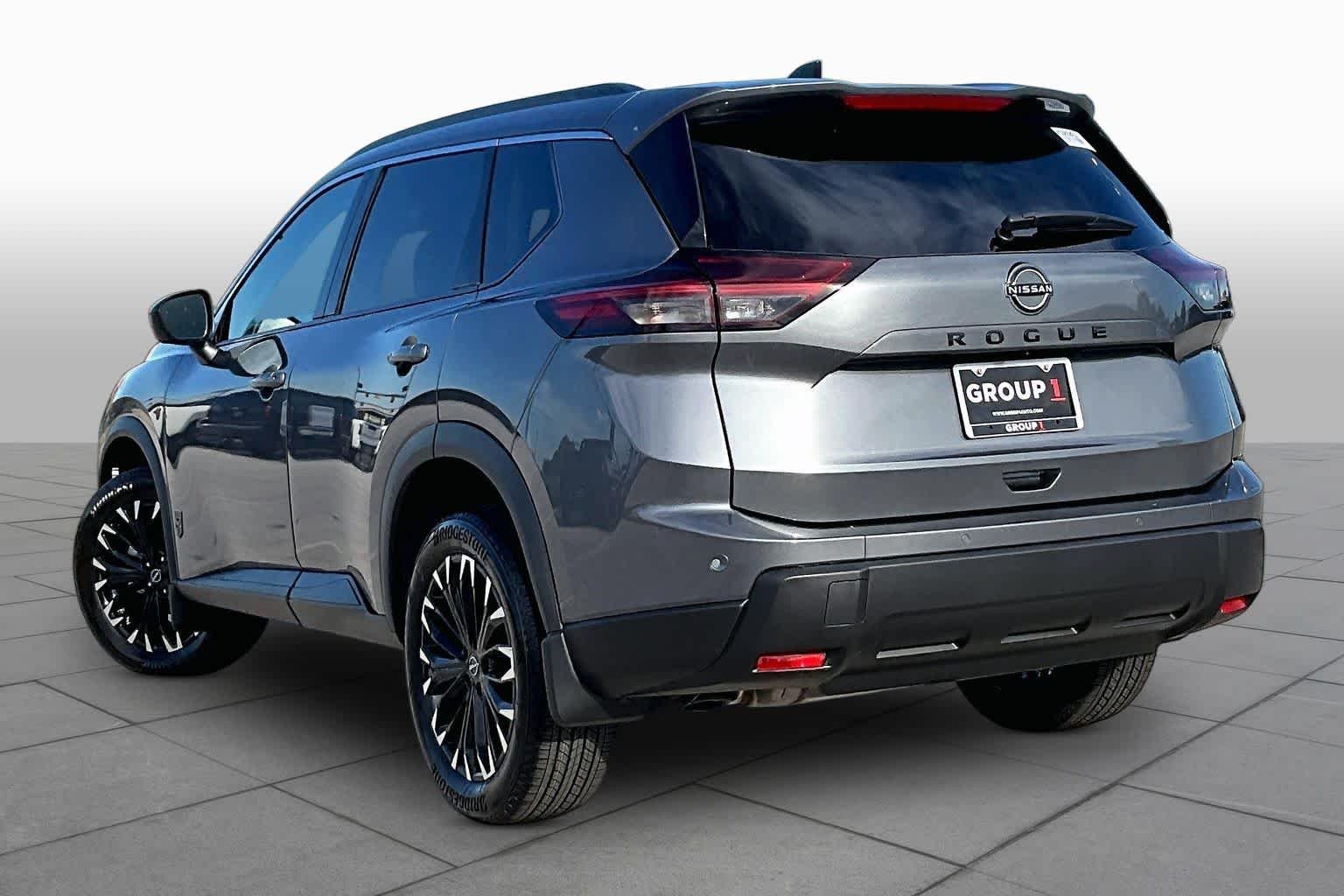 New 2027 Gun Metallic Nissan Dark Armor image 12