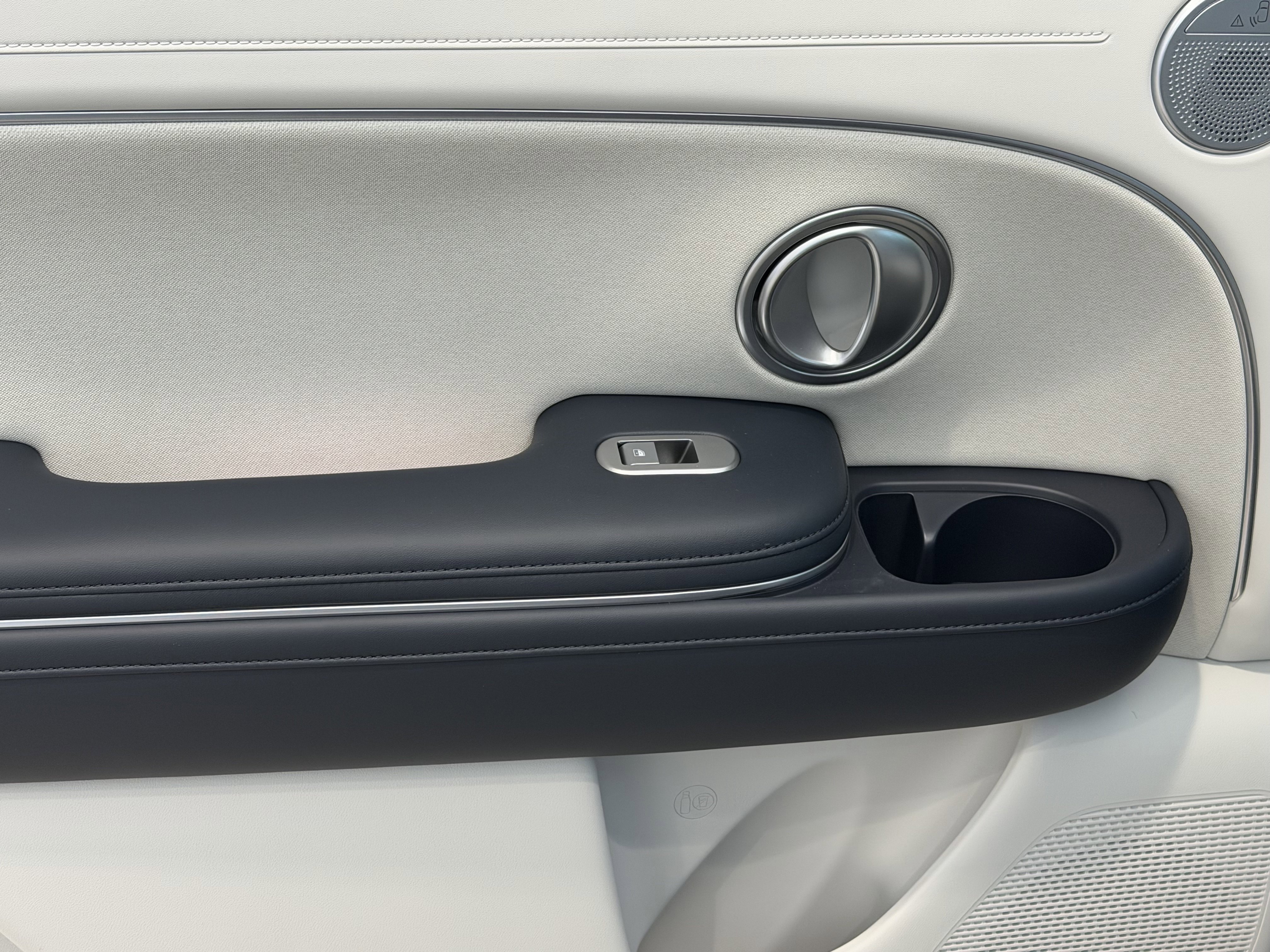 2026 Hyundai Palisade Calligraphy - Photo 12