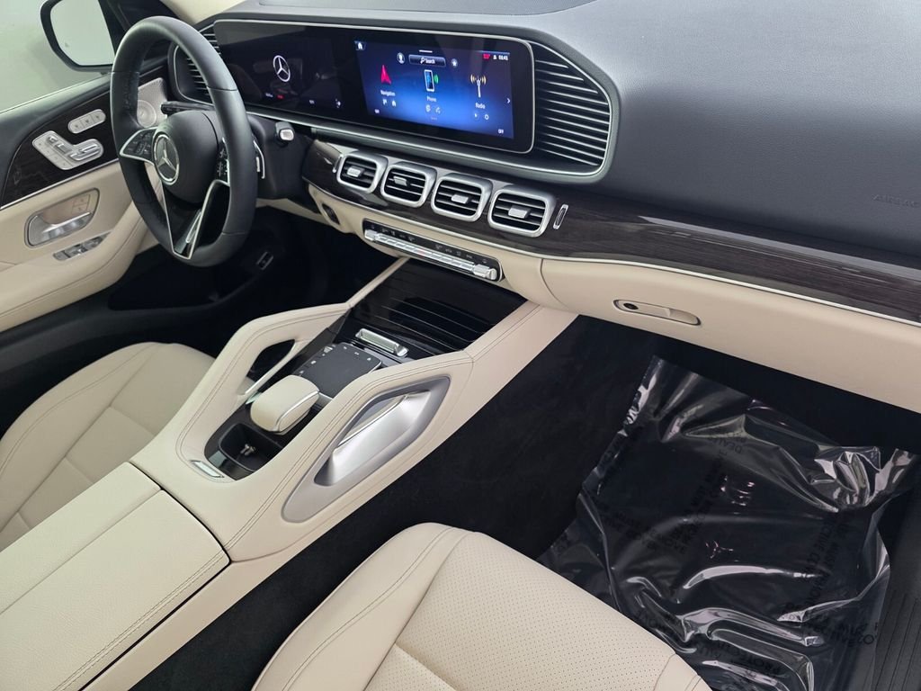 Certified Used 2026 Black Mercedes-Benz GLE 350 image 29