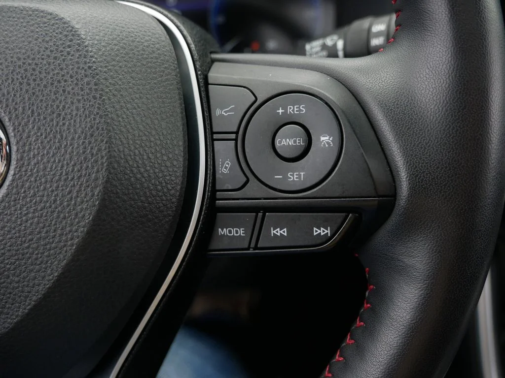 2023 Toyota RAV4 XSE - Photo 28