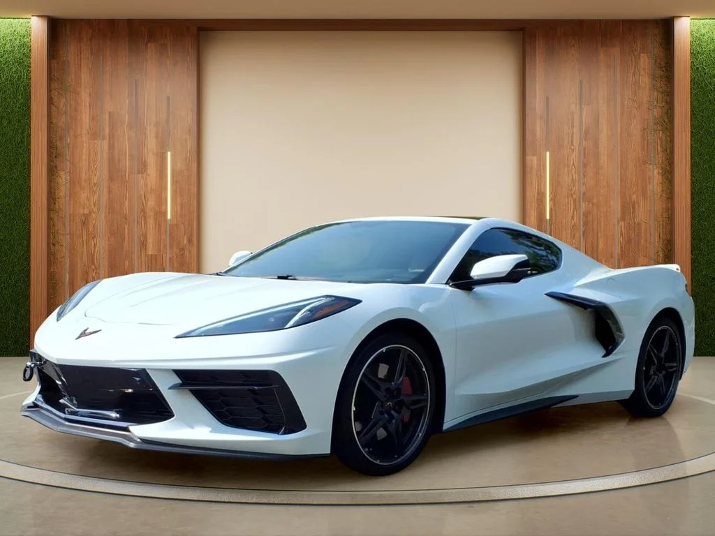 Certified Used 2020 White Chevrolet Stingray image 22