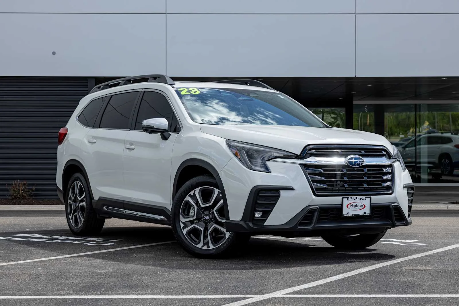 2023 Subaru Ascent Limited 7 Passenger's photo