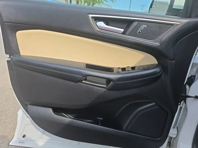 Used 2015 White Ford SEL image 26