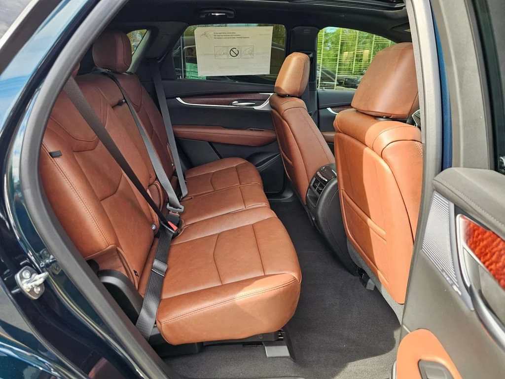 New 2026 Emerald Lake Metallic Cadillac Premium Luxury image 12