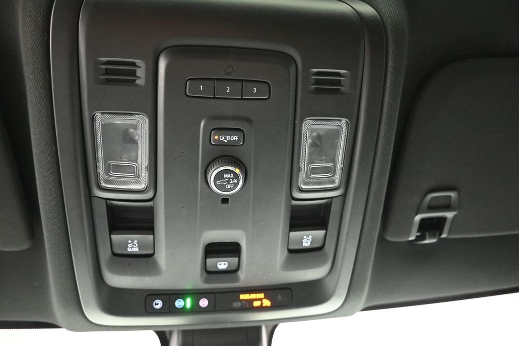 Used 2021 Gray Chevrolet RST image 4