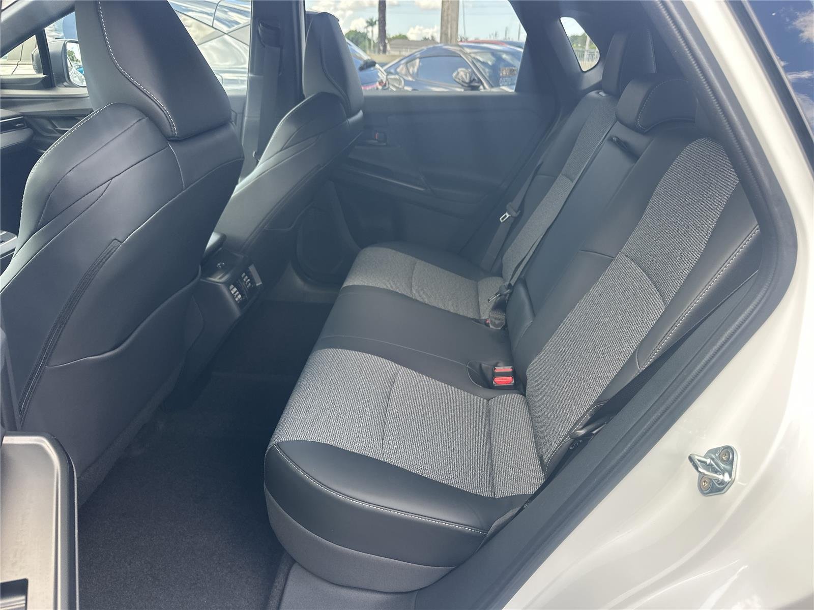 Used 2026 Wind Chill Pearl TOYOTA  image 22