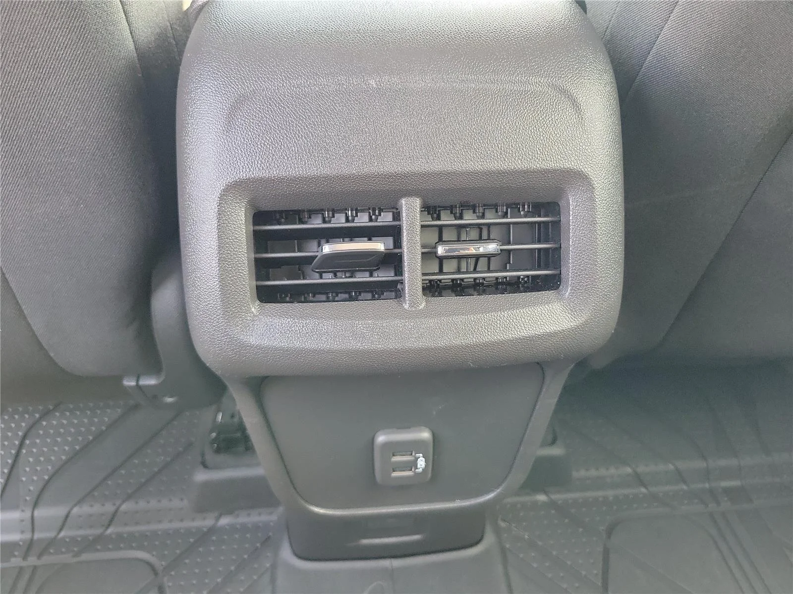 Used 2024 Lakeshore Blue Metallic Chevrolet LT image 11