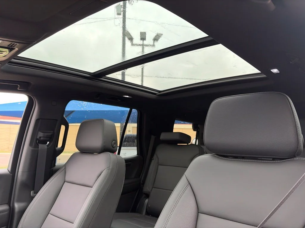 2027 Chevrolet Tahoe Z71 - Photo 21