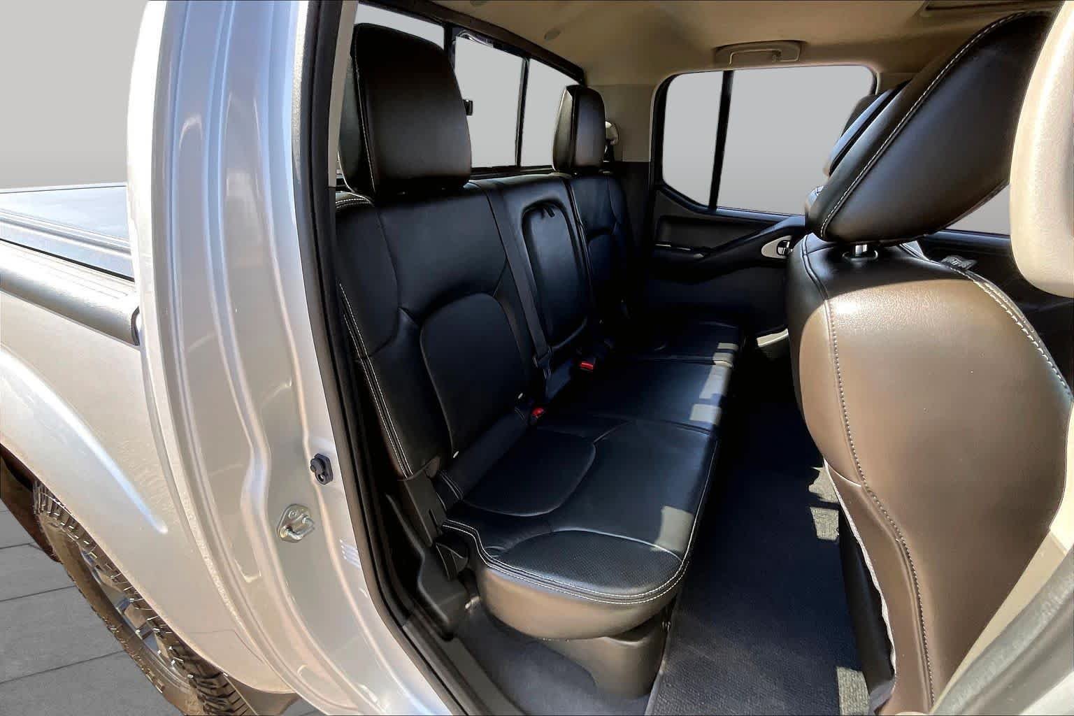Used 2019 Brilliant Silver Metallic Nissan PRO-4X image 20
