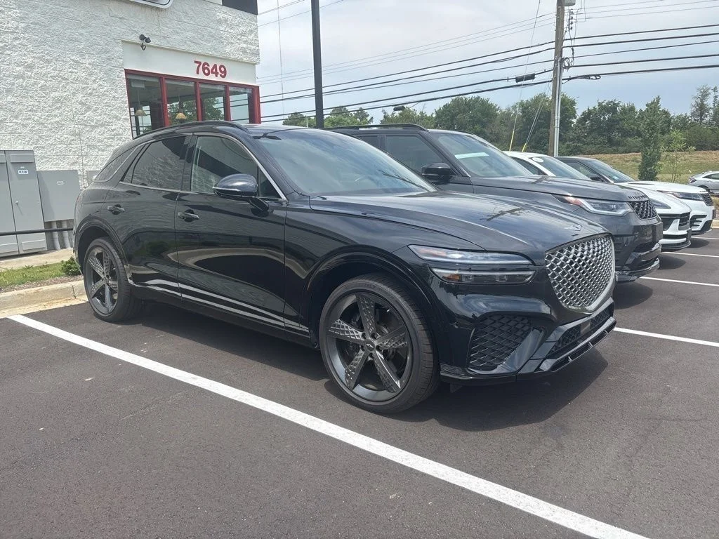 2023 Genesis GV70 2.5T Standard AWD's photo
