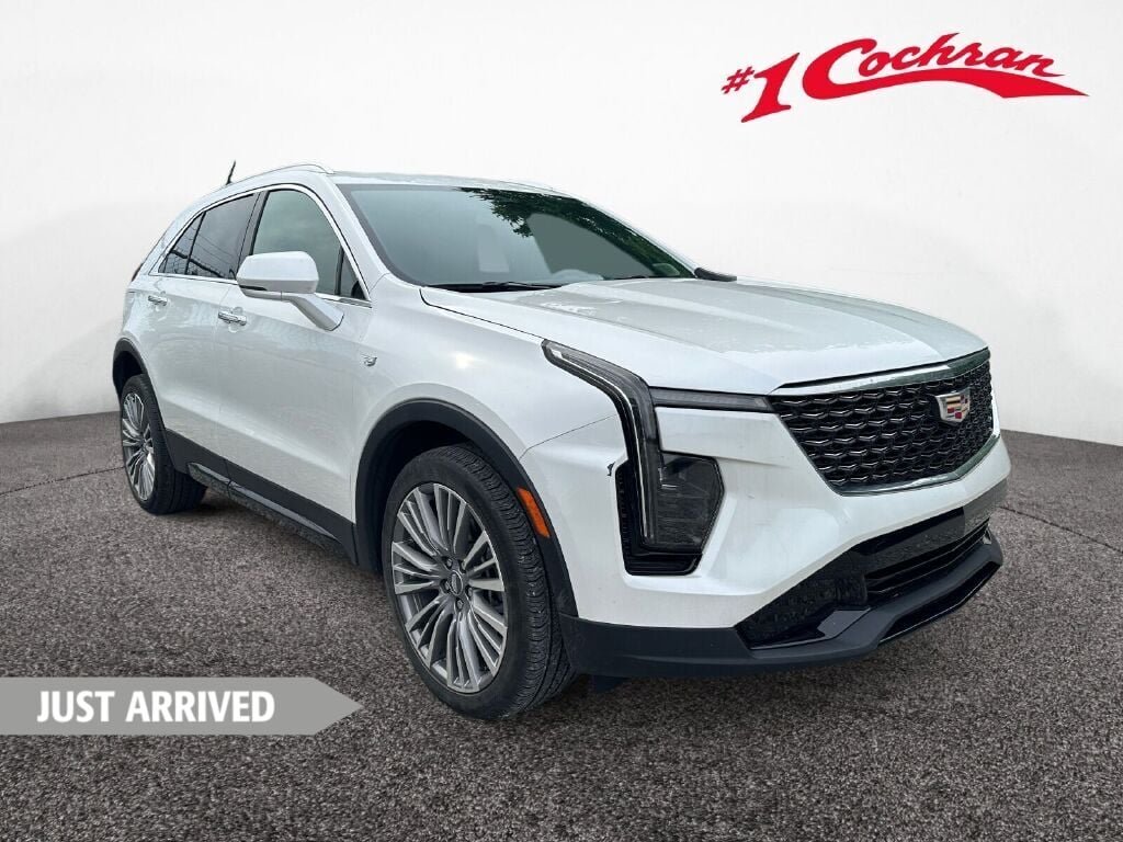 2024 Cadillac XT4 Premium Luxury
