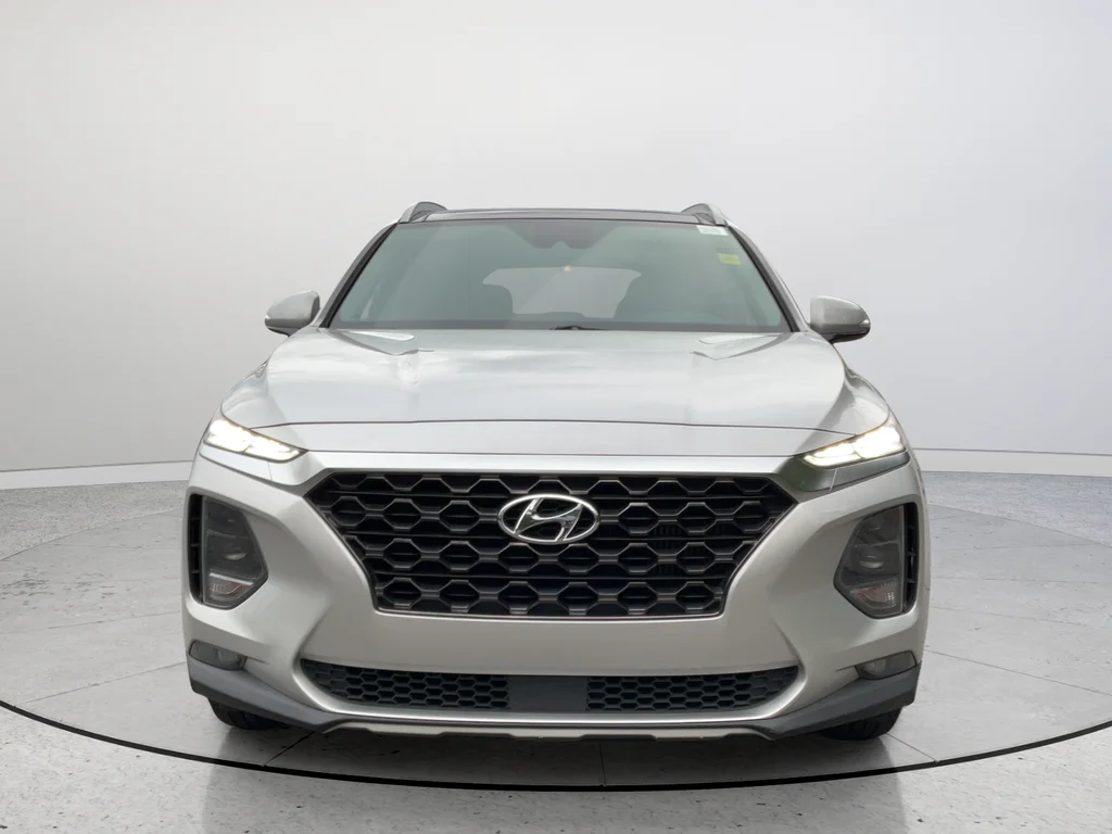 Used 2019 Silver Hyundai Limited image 4