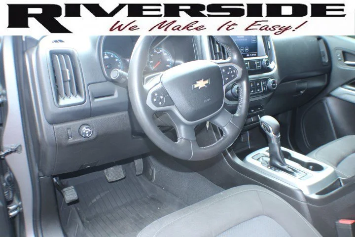 Used 2022 Satin Steel Metallic Chevrolet LT image 7