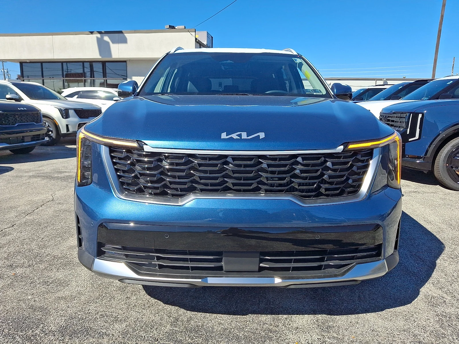 New 2026 Blue Kia EX image 3