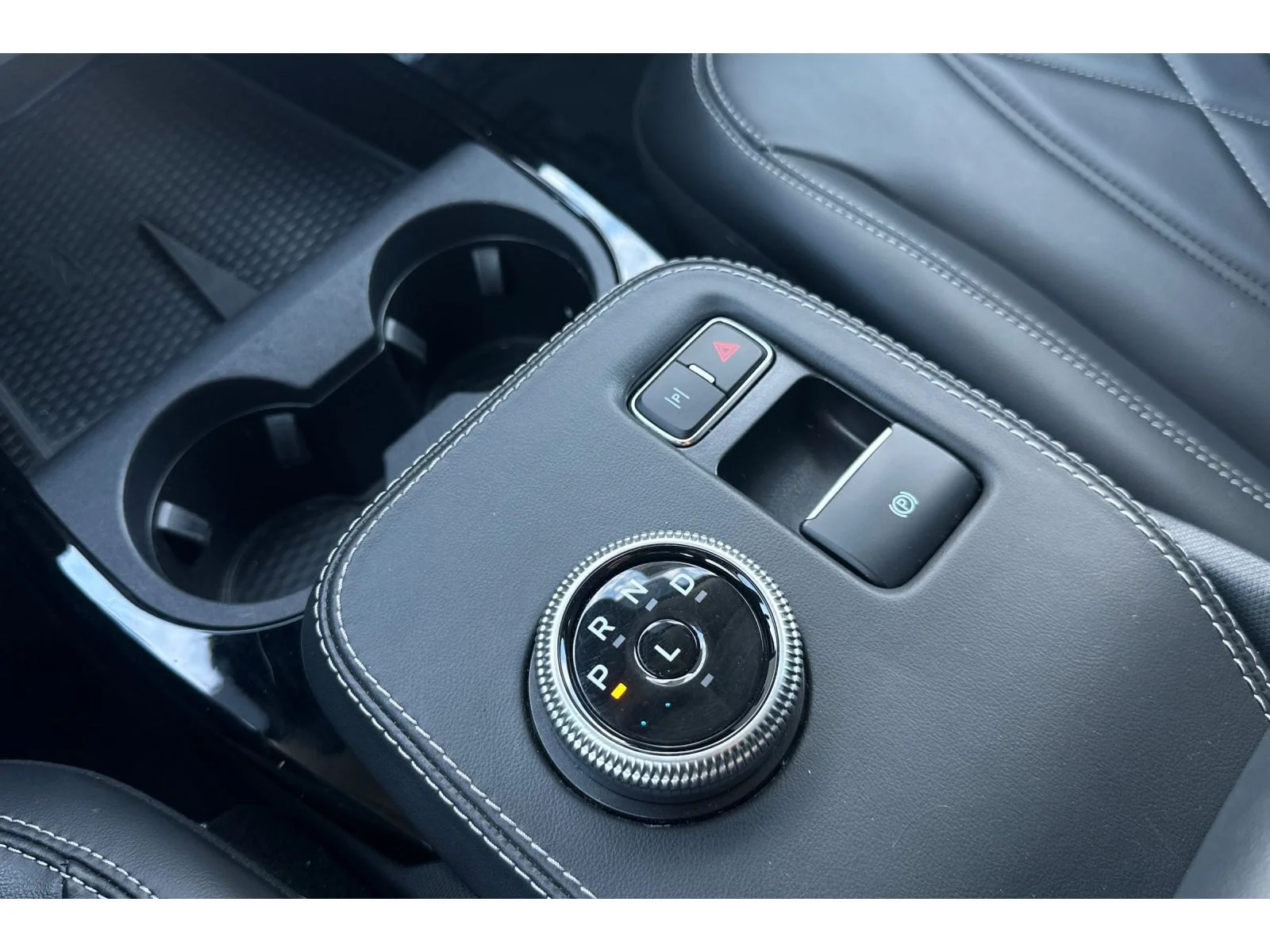 Used 2023 Carbonized Gray Metallic Ford Select image 32