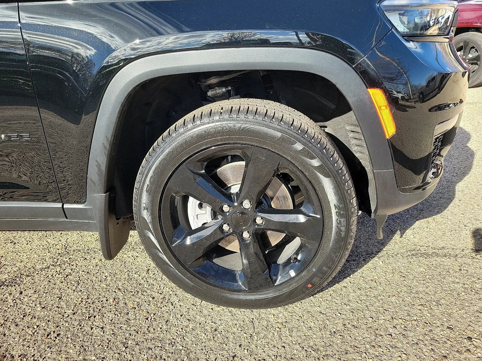 New 2025 PXJ Diamond Bla Jeep L LIMITED 4X4 image 7