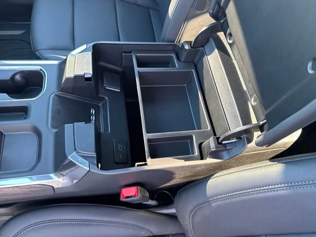2026 GMC Sierra 1500 SLT - Photo 29