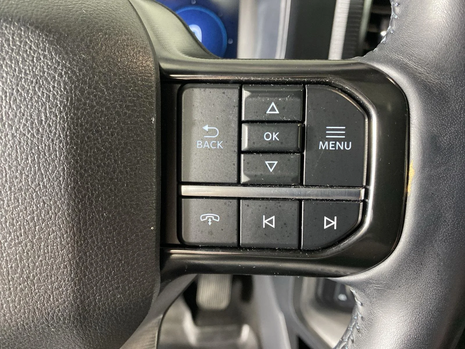 Used 2024 Agate Black Ford Platinum image 22