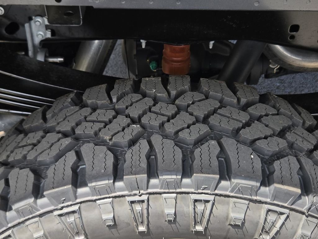 New 2026 Carbonized Gray Metallic Ford F-250® Lariat® image 44
