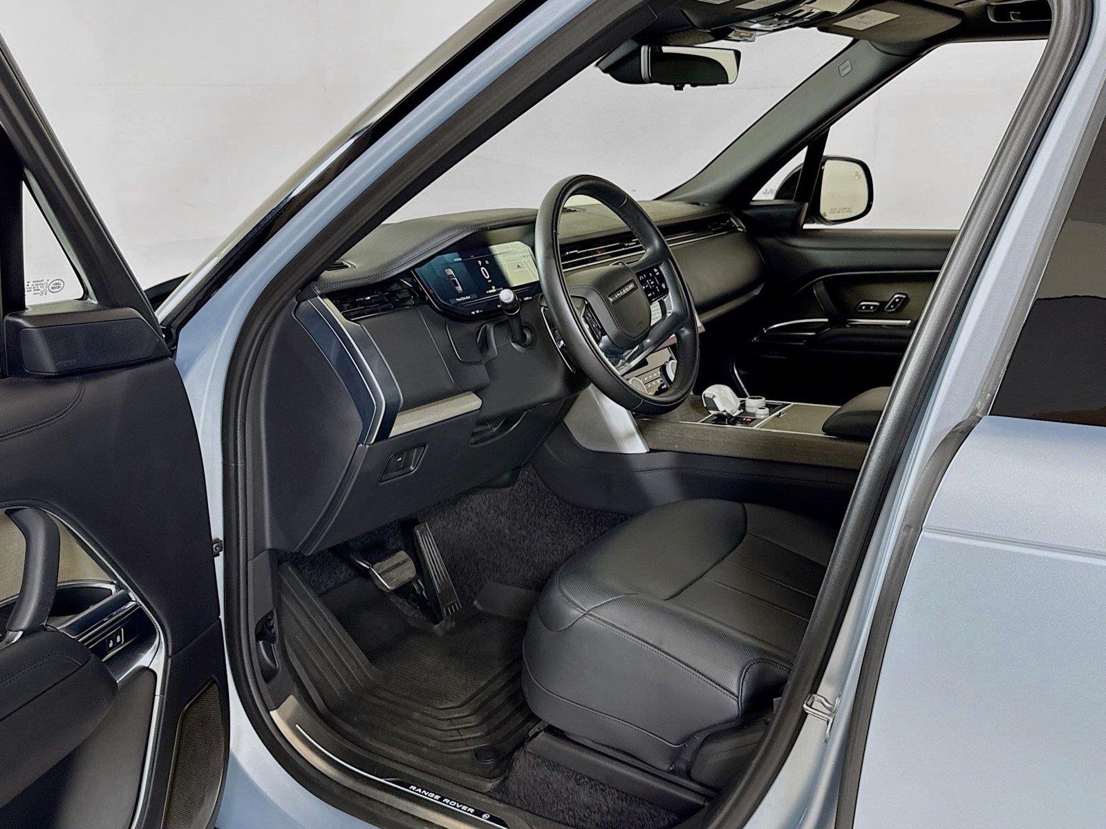Used 2023 Ionian Silver SV Bespoke Ultra Metallic Gloss Land Rover SV | 225K MSRP image 13