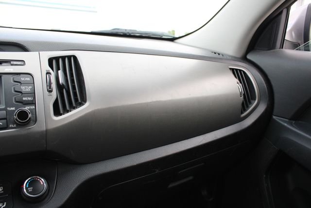 Used 2014 Silver Kia LX image 18