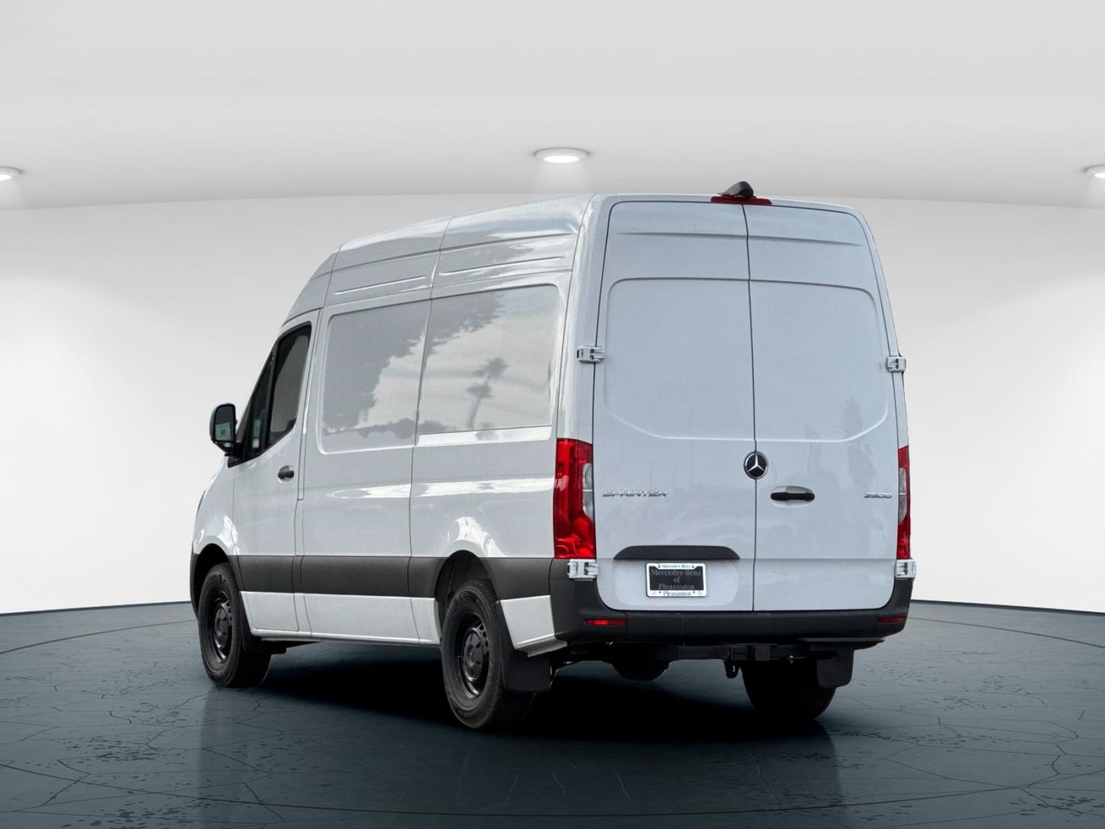 New 2025 Arctic White Mercedes-Benz 2500 High Roof SO Diesel 144 WB image 4