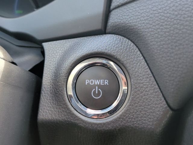 Certified Used 2025 Silver Toyota XLE image 23