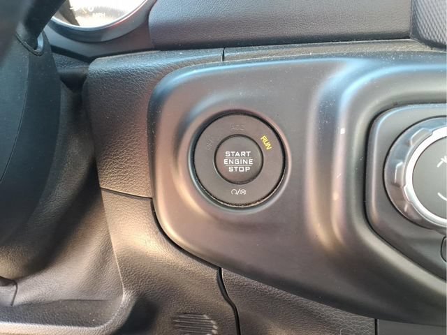 Used 2018 Blue Jeep Sahara 4x4 image 12