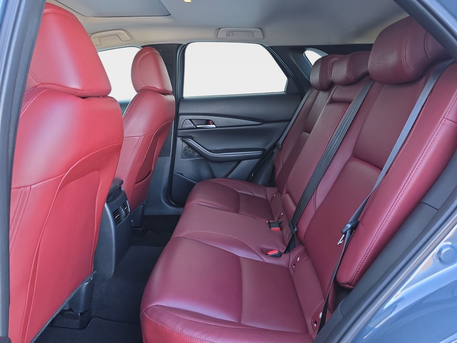 2025 Mazda CX-30 Carbon Edition - Photo 16