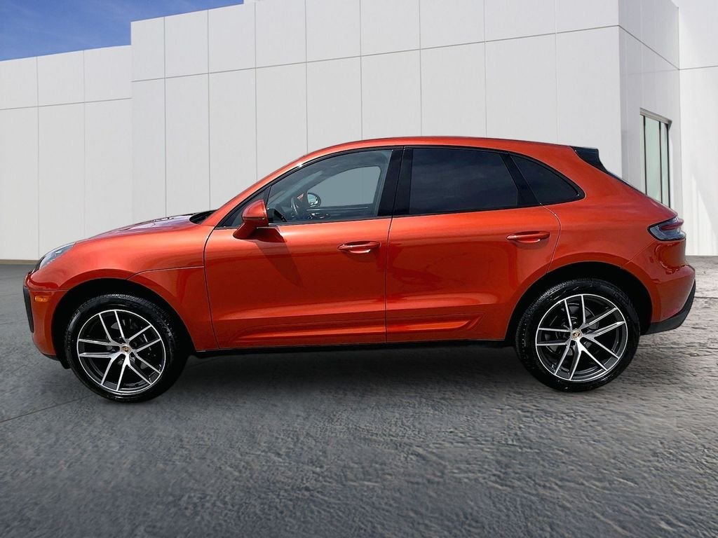Used 2025 Orange Porsche  image 2