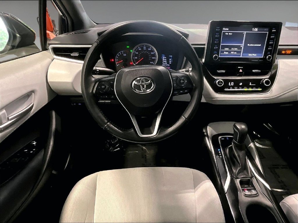 Used 2019 Blue Toyota SE image 18