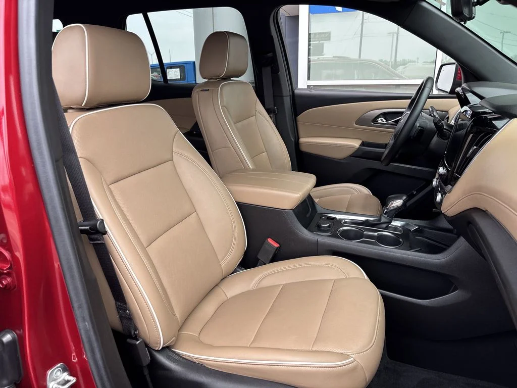 Used 2023 Red Chevrolet Premier image 28