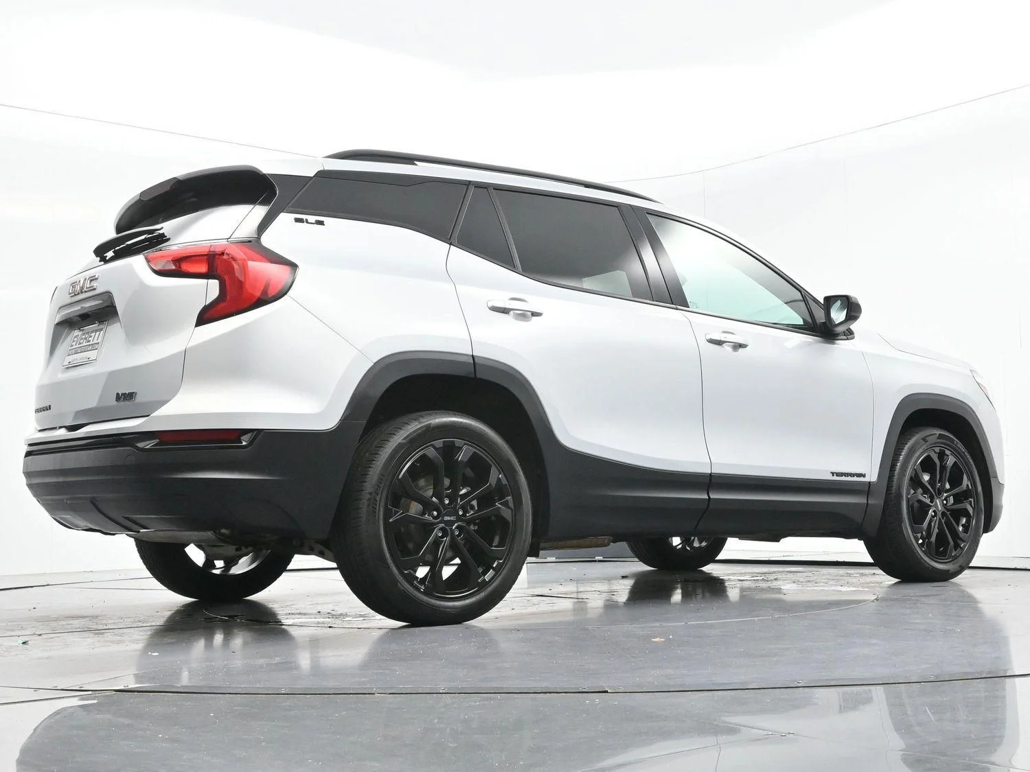 Used 2021 Quicksilver Metallic GMC SLE image 43