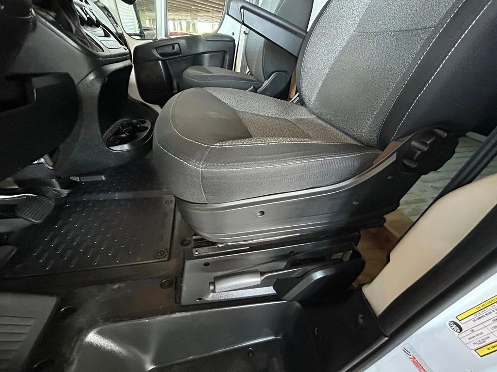 Used 2021 Bright White Clearcoat Ram Low Roof image 28