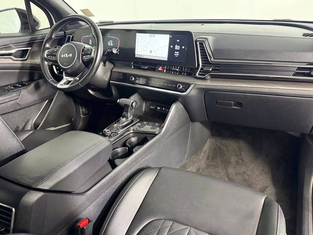 Certified Used 2023 White Kia X-Line image 15