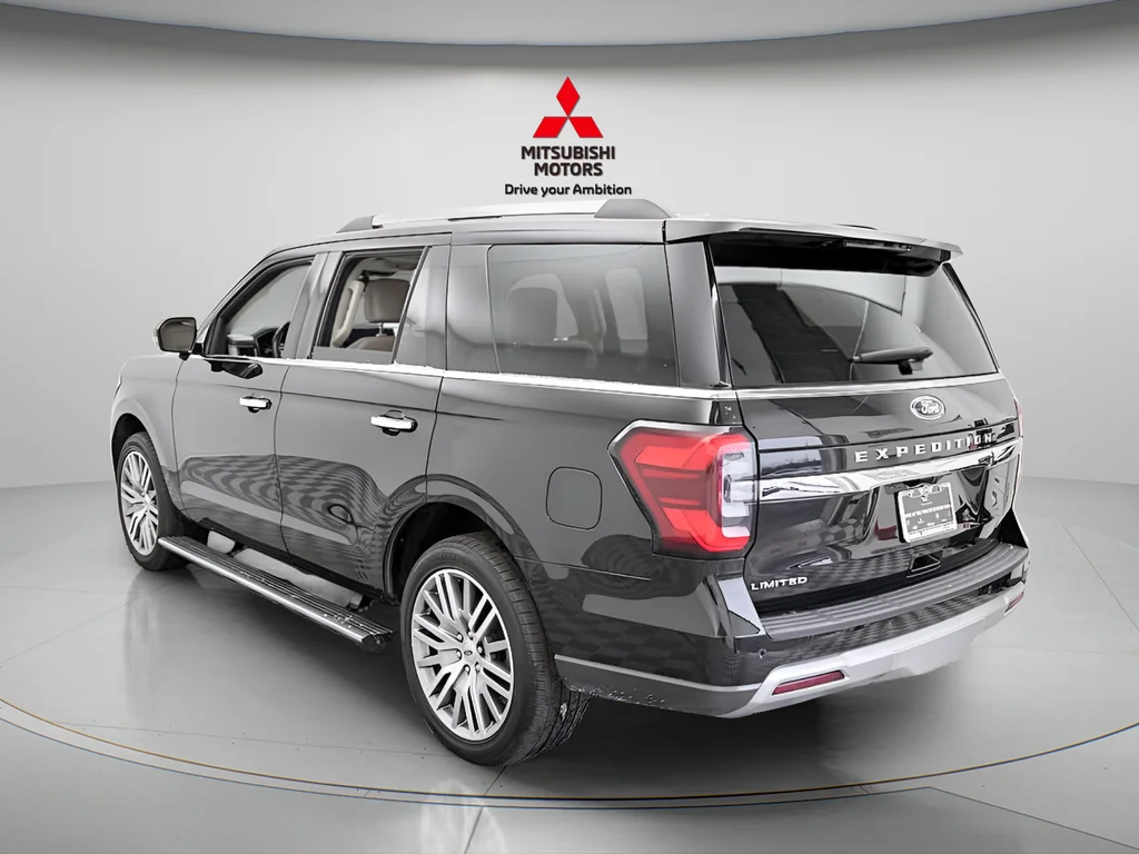 Used 2023 Black Metallic Ford Limited image 7