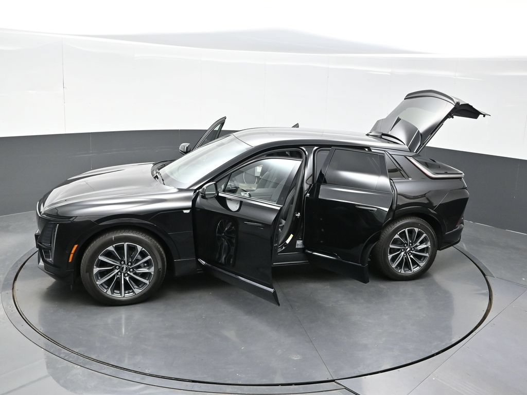 2027 Cadillac LYRIQ Premium Sport - Photo 38