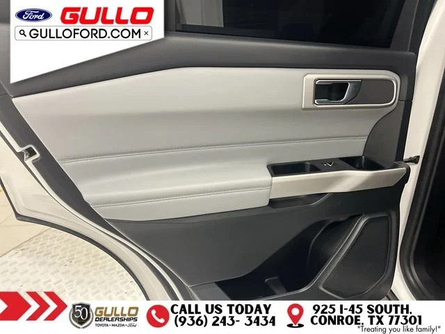 Certified Used 2022 White Metallic Ford XLT image 16