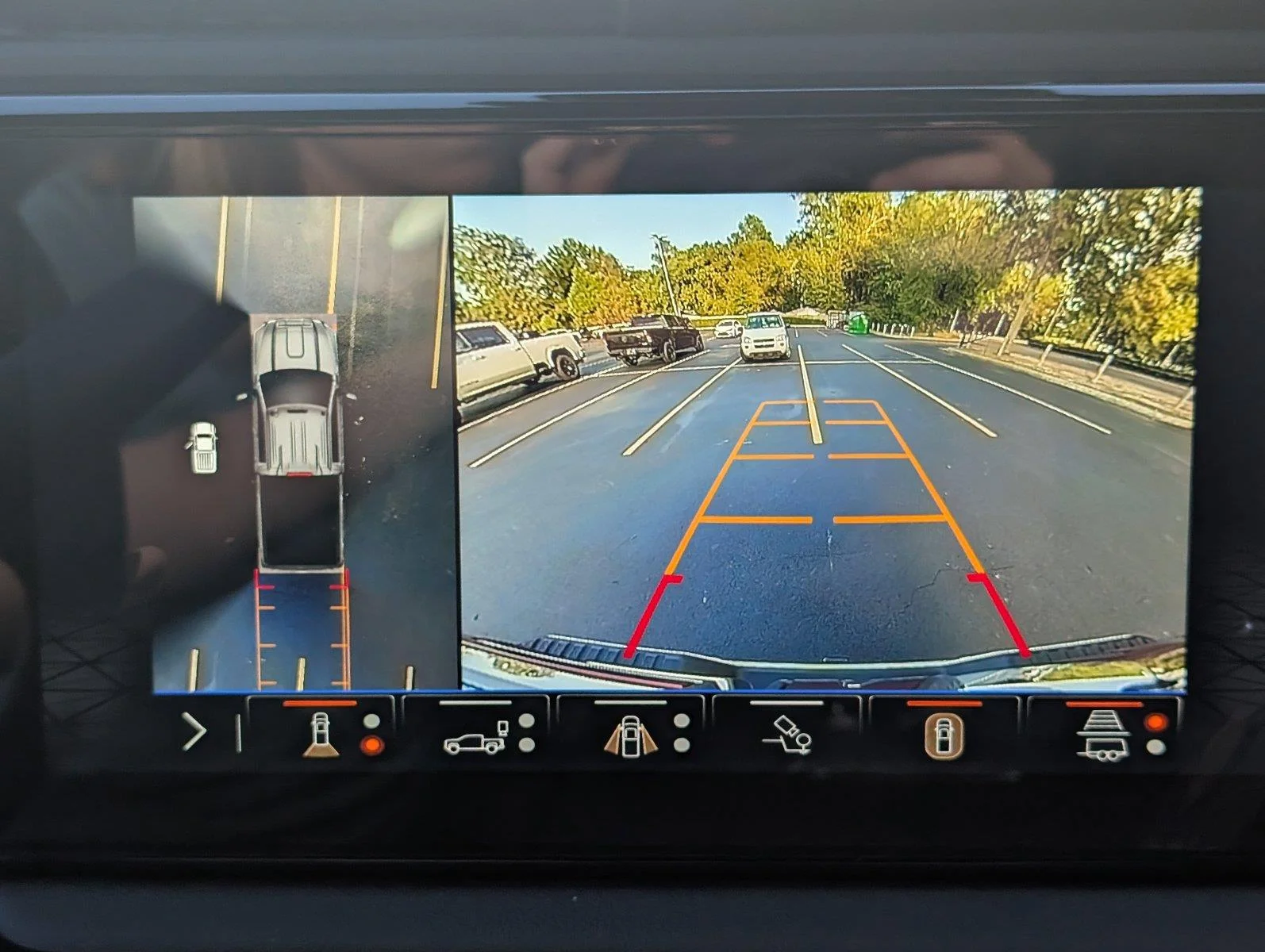 New 2026 Summit White GMC AT4 image 24