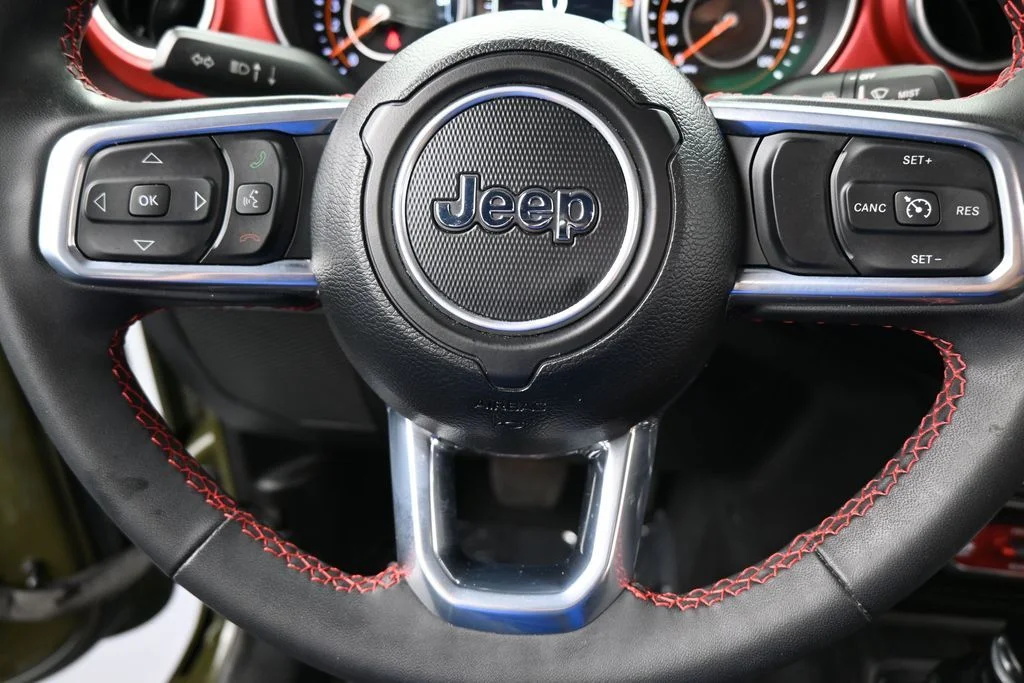 Used 2023 Sarge Green Clearcoat Jeep Rubicon image 29