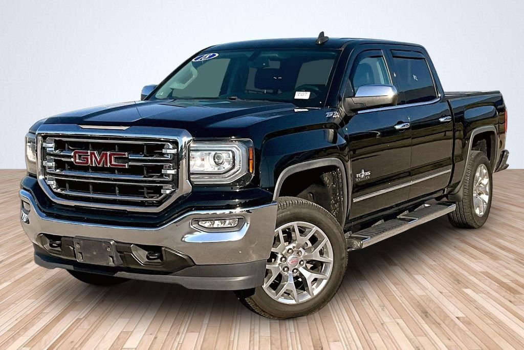 2018 GMC Sierra 4WD Crew Cab Short Box SLT's photo